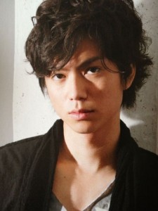加藤シゲアキ
